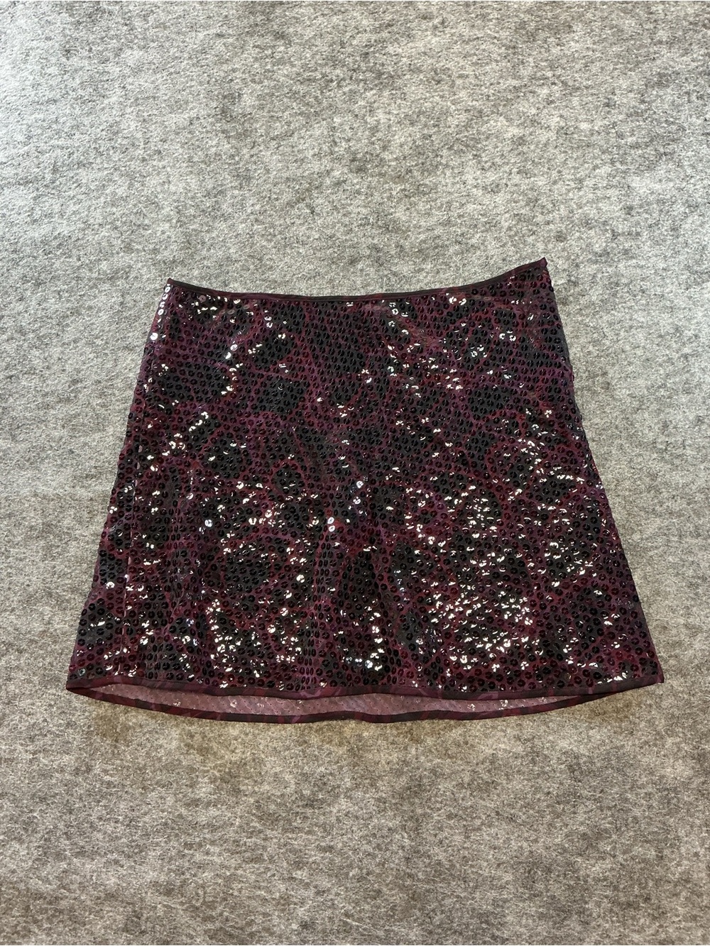 Express Sequin Embellished Mini Skirt - Burgundy Size 1/2